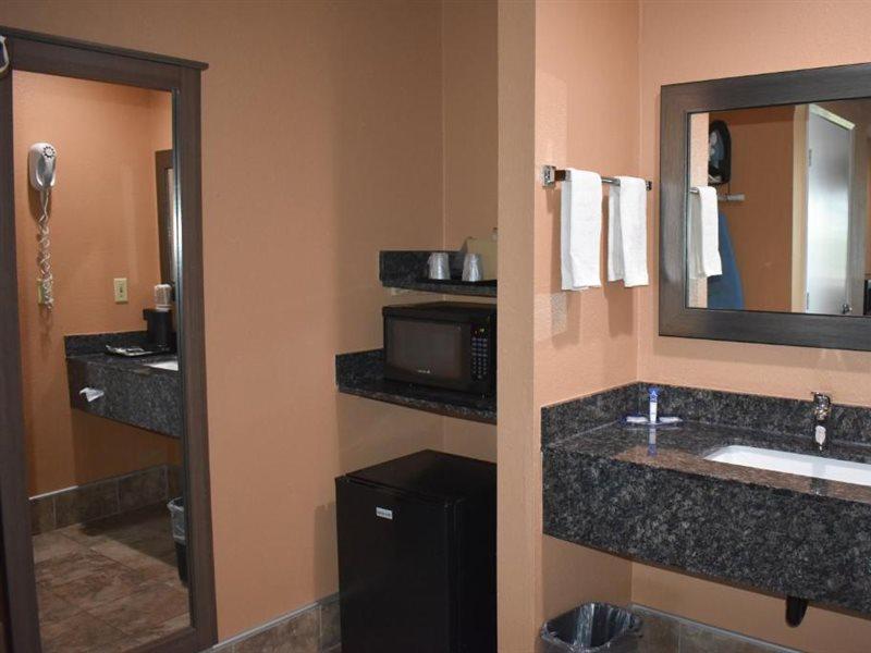 Baymont By Wyndham Manteca Exterior foto